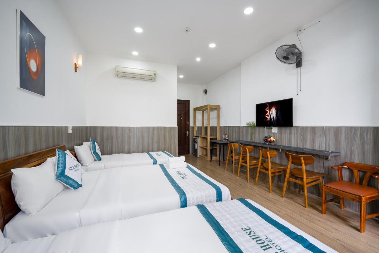 Nice House Hotel - Near My Khe Beach Da Nang Exterior foto