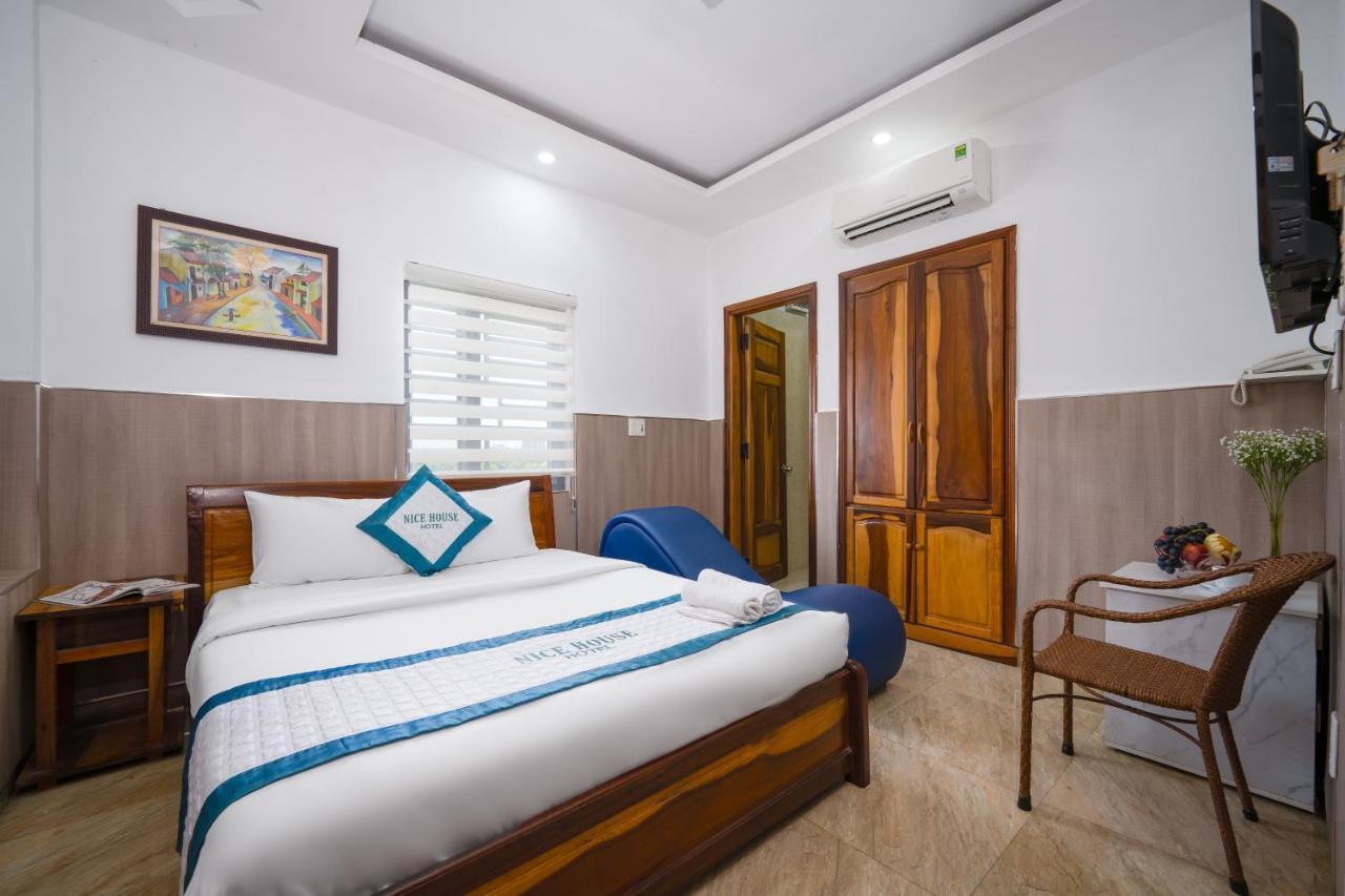 Nice House Hotel - Near My Khe Beach Da Nang Exterior foto